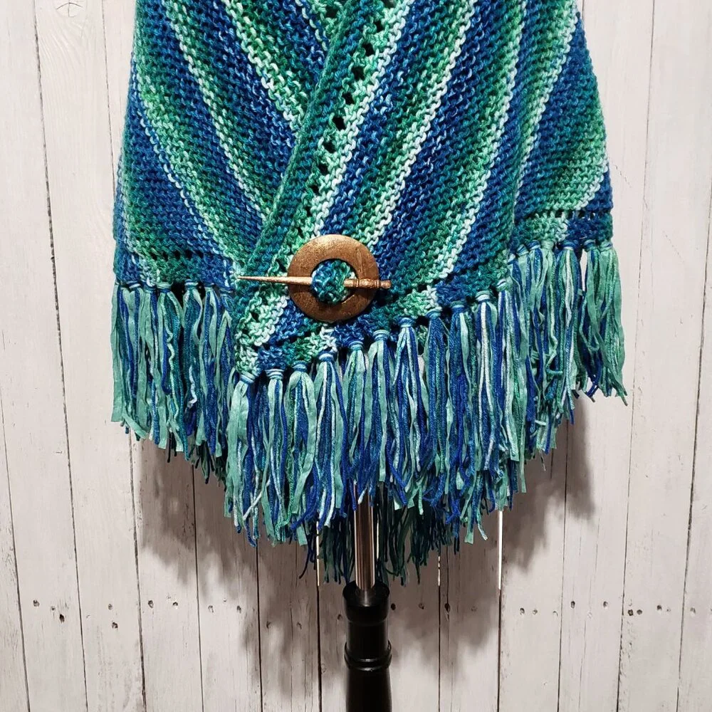 NEW Blue Green Ombre‎ Hand Knitted Shawl Wrap Scarf Boho Coastal Indie Artsy Mod
